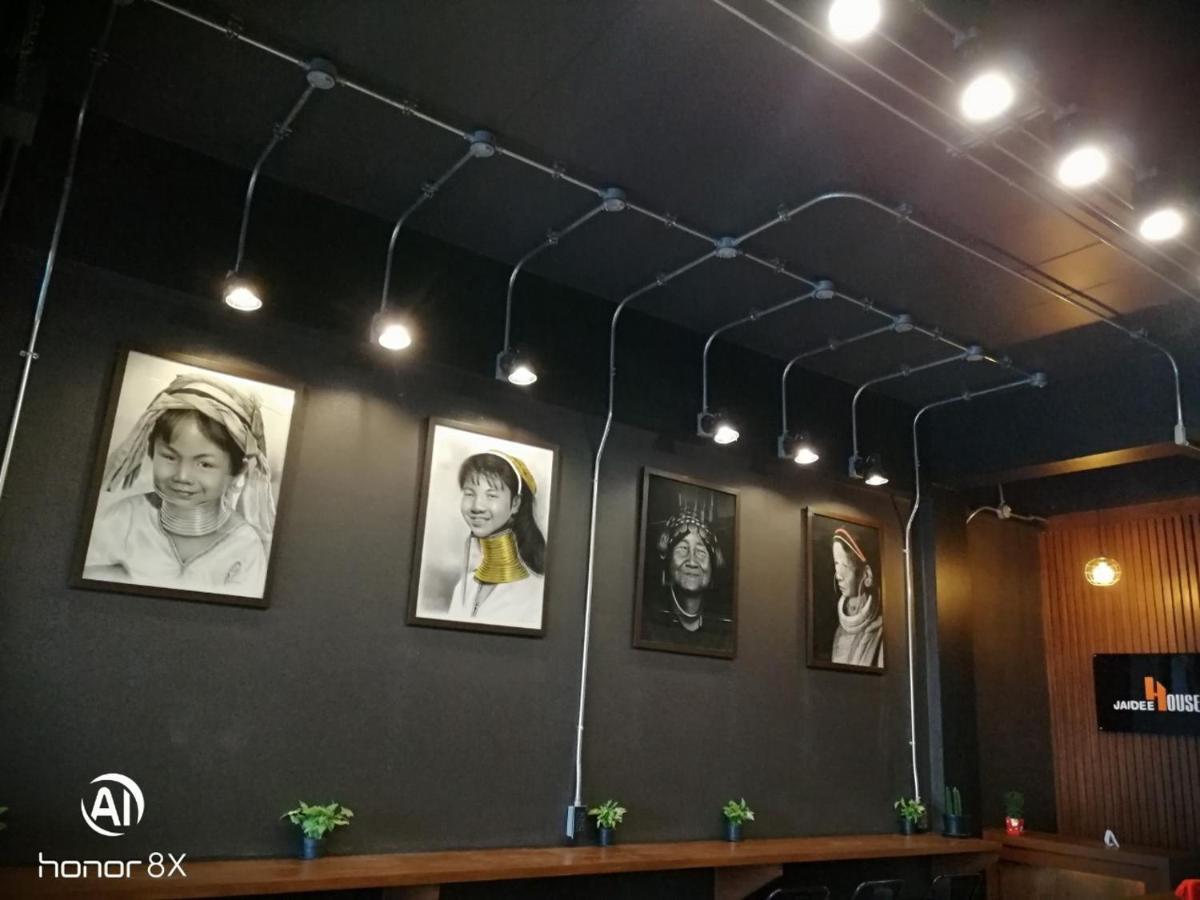 Jaidee Cafe&Hostel Chiangrai Ban Fang Min Buitenkant foto