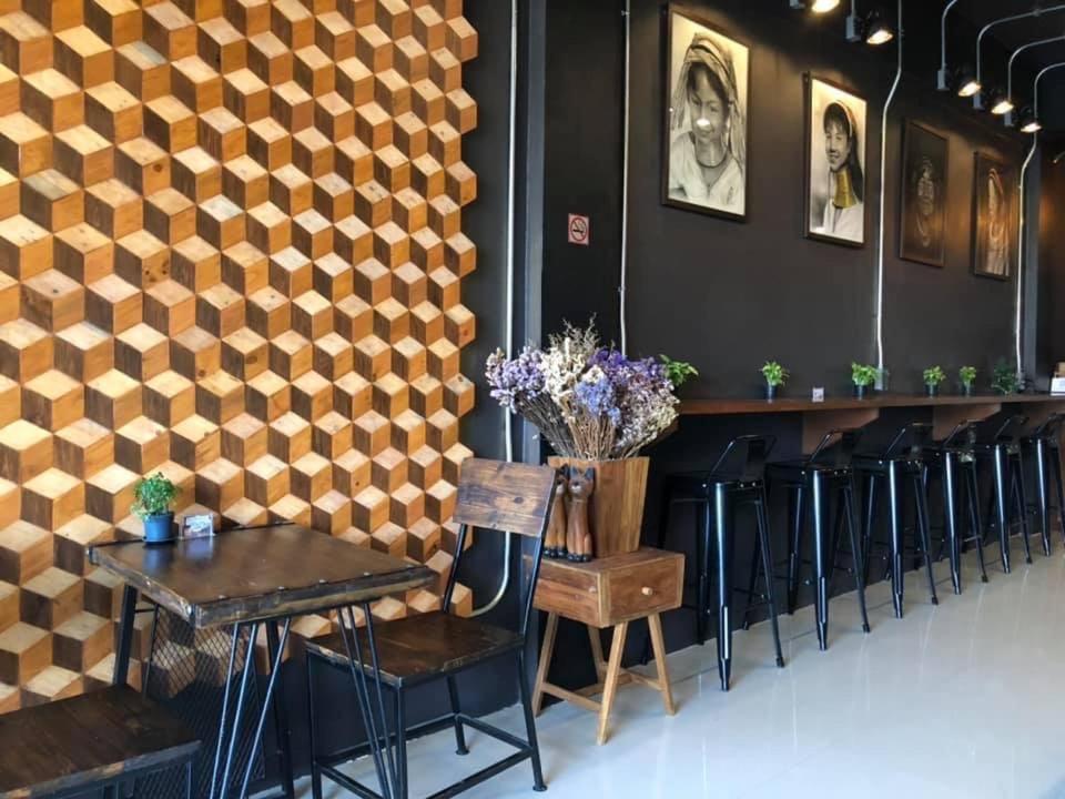 Jaidee Cafe&Hostel Chiangrai Ban Fang Min Buitenkant foto
